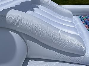 Kids 9x9x7ft Soft Play White Bounce House With Slide Ball Pit Party Customization Inflatable Mini Bouncy Castle With Blower