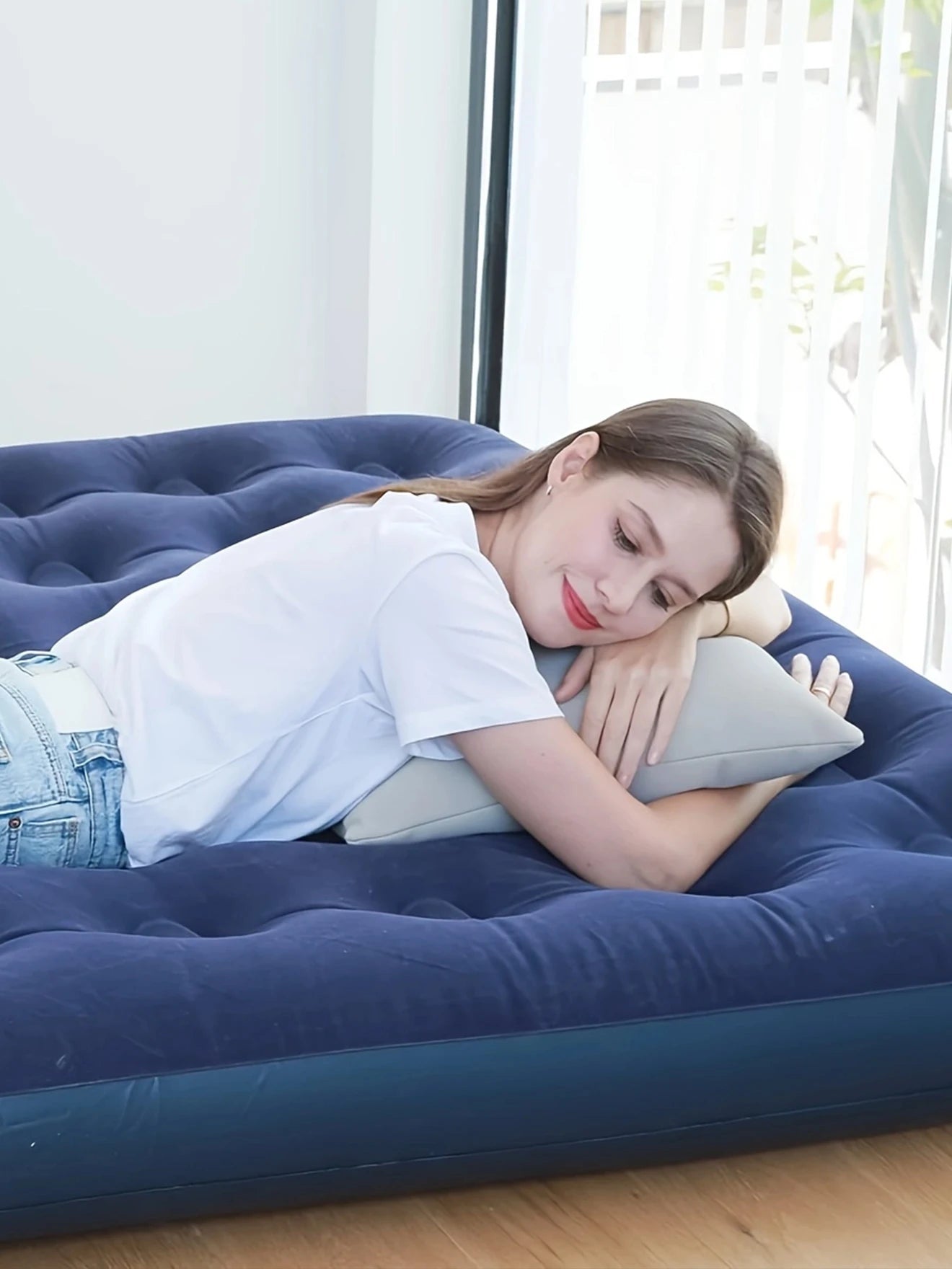 Inflatable Air Mattress – Twin/Queen, Indoor/Outdoor Use, Fast Inflation
