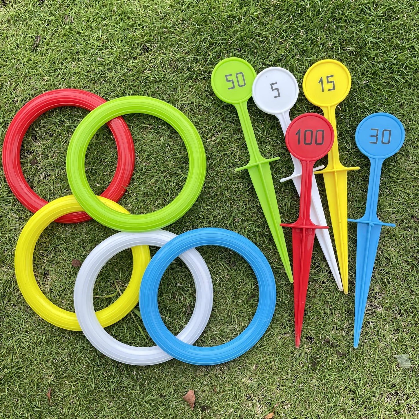 Outdoor Toss Ring Game – 4/8PCS Giant PVC Throwing Rings for Beach, Lawn & Pool Party Fun